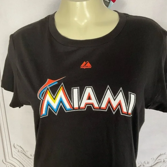 Majestic Genuine Merchandise MLB Miami Marlins Women’s Short Sleeve Shirt Large - Picture 4 of 5